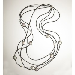 Collana con ematite e perle di acqua dolce